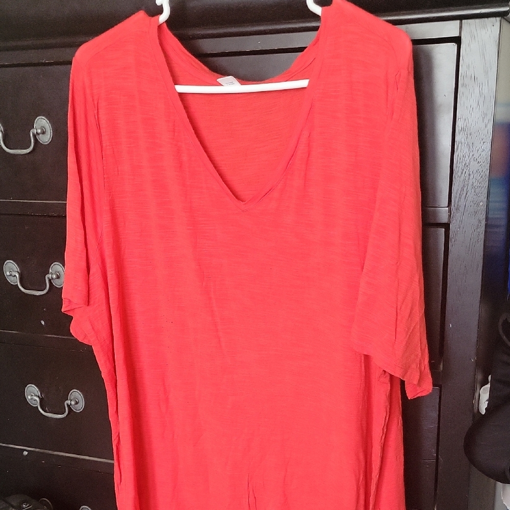 Old Navy Bright Red Short Sleeve Tee